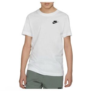 Nike - Sportswear Tee